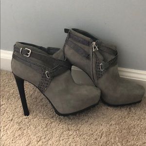 Guess Brand Suede Light Grey Booties